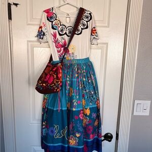 Light Up! Mirabel Dress and Purse